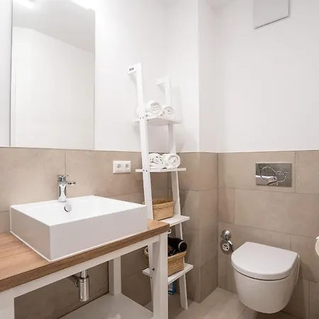 Gar4c Appartementhaus Seelust